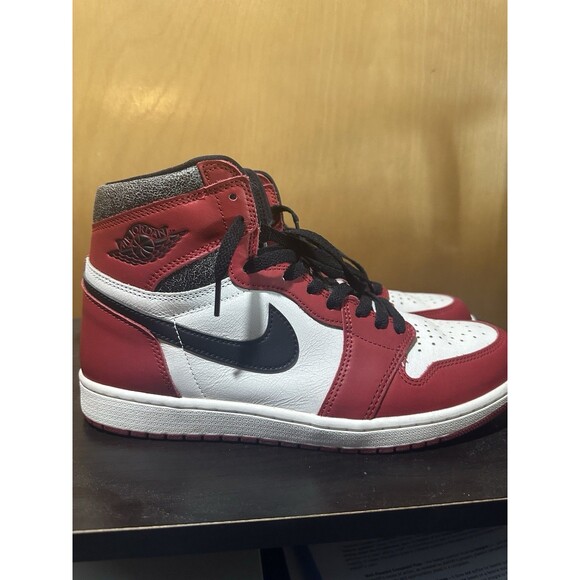 Size 11.5 - Jordan 1 Retro High OG Chicago Lost & Found 2022 Box Included - Picture 7 of 9